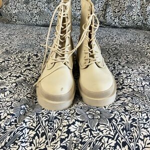 Pull&Bear Beige Lace-Up Combat Boots